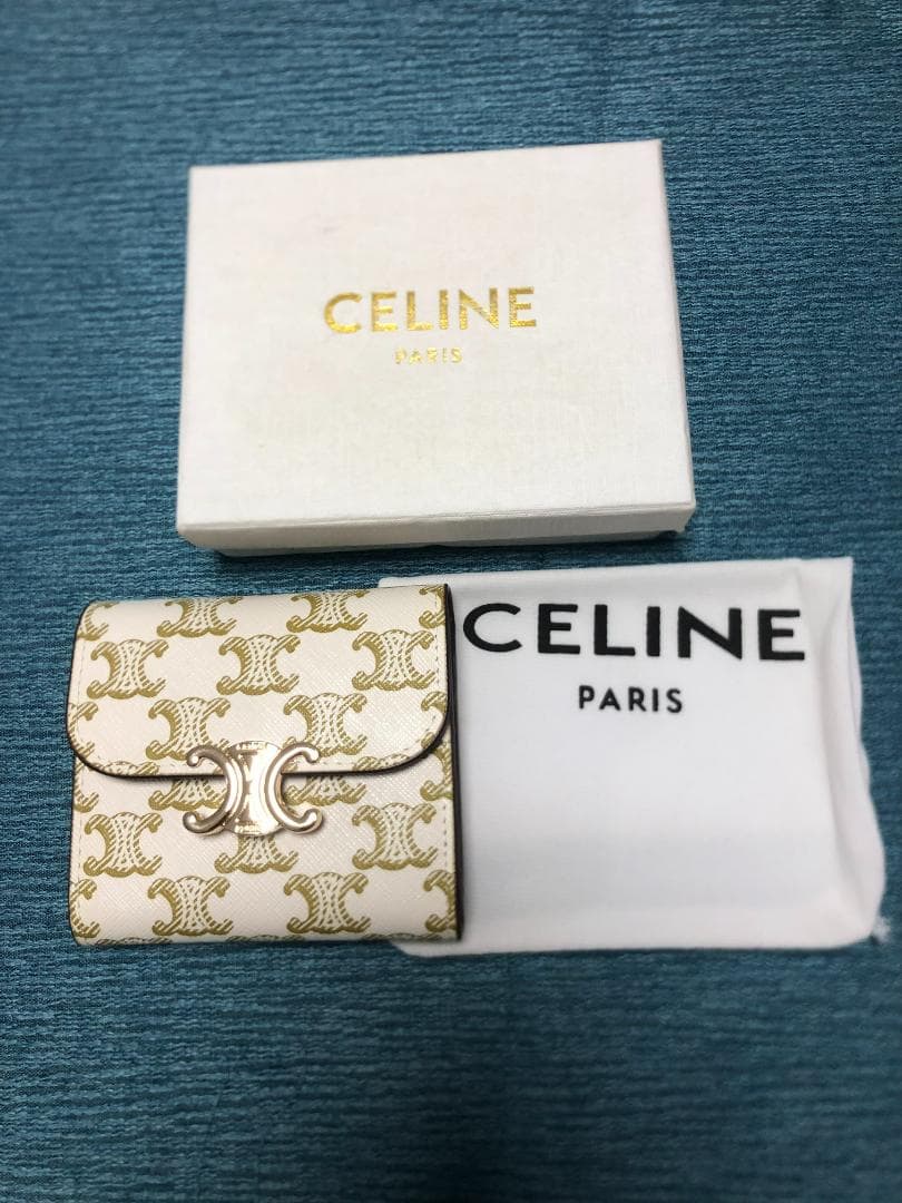 三つ折り財布✧セリーヌ さいふ 小銭入れ✧celine ケース　レディース