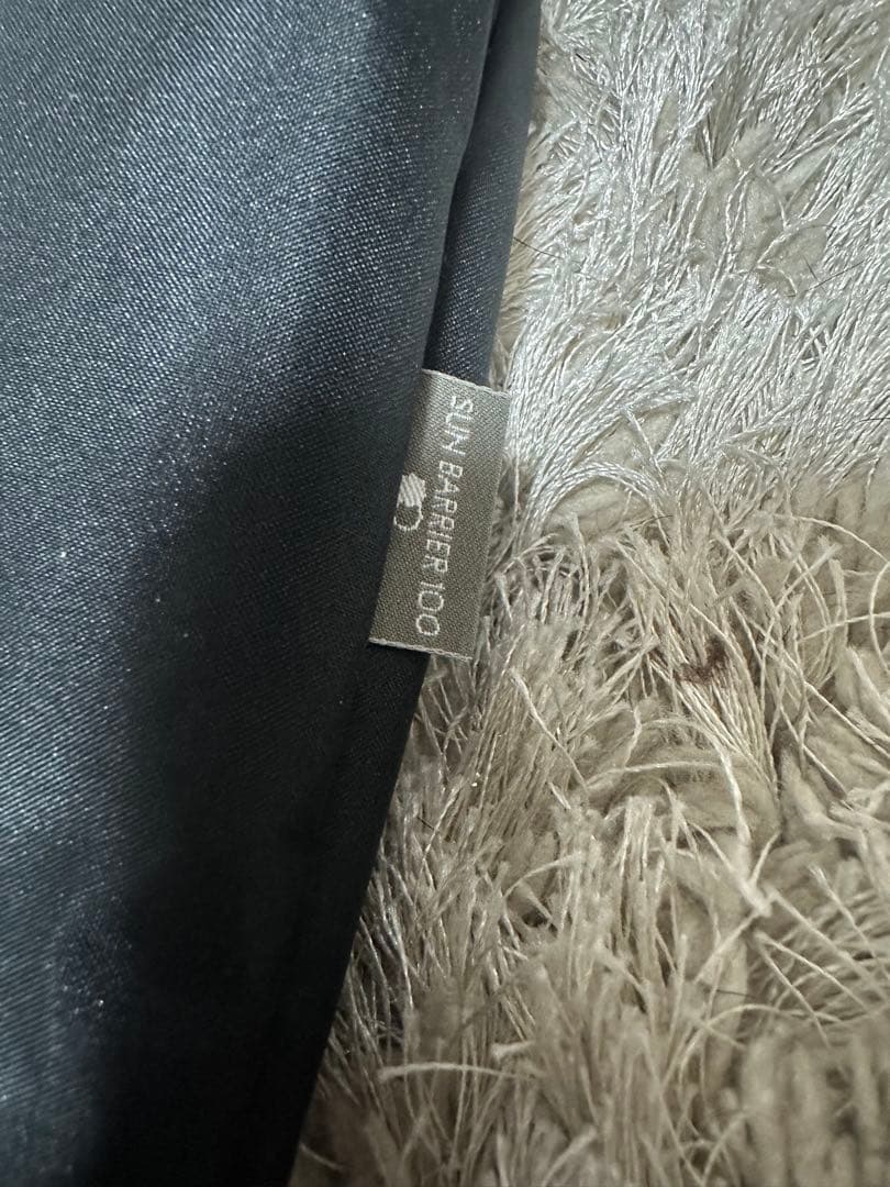 サンバリア100 折りたたみ日傘 ２段折 無地 ブラック