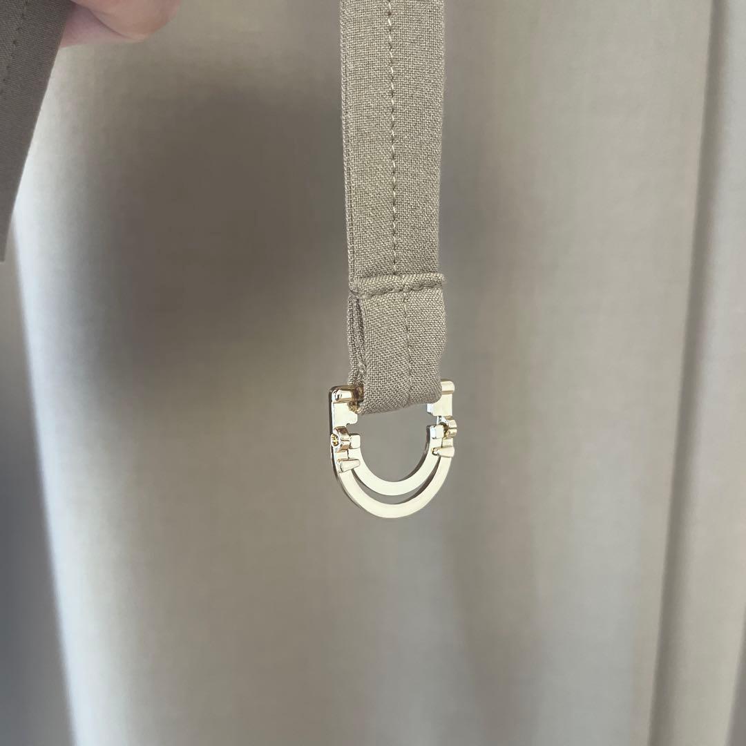 nano ベージュ ダブルブレストジャケットとスカートのセットアップ2点セット