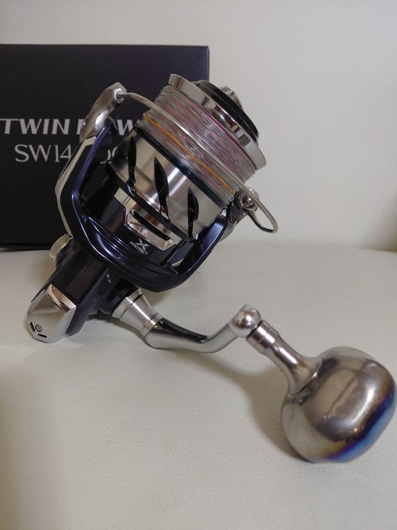 美品　21ツインパワーSW14000XG リブレ PT48ノブ