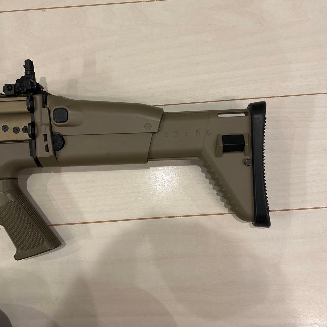 スカー　タンカラー 電動ガン マガジン付き