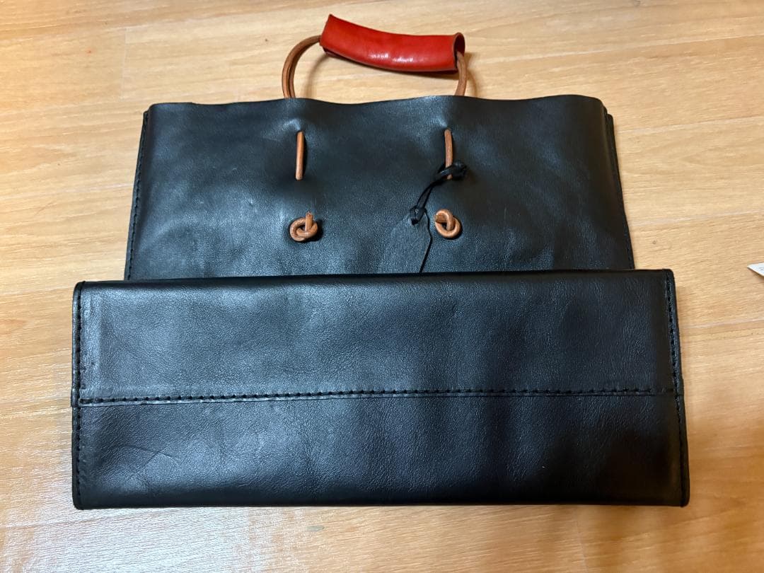 とってもおしゃれな　HERZ(ヘルツ) 革紙袋(T-5)