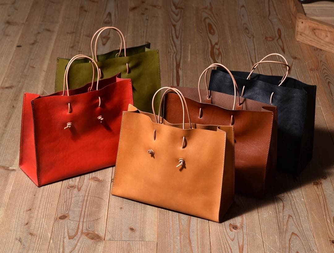 とってもおしゃれな　HERZ(ヘルツ) 革紙袋(T-5)