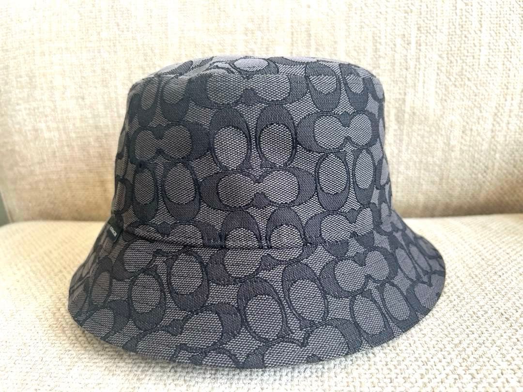 COACH バケットハット グレー系ロゴパターン　M/Lサイズ