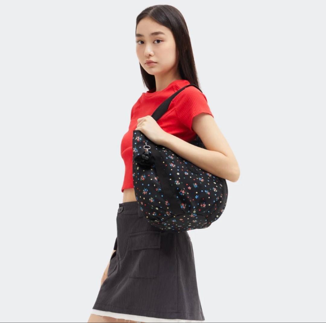 日本限定　kipling キプリング　balloon バルーン　フラワーポルカ