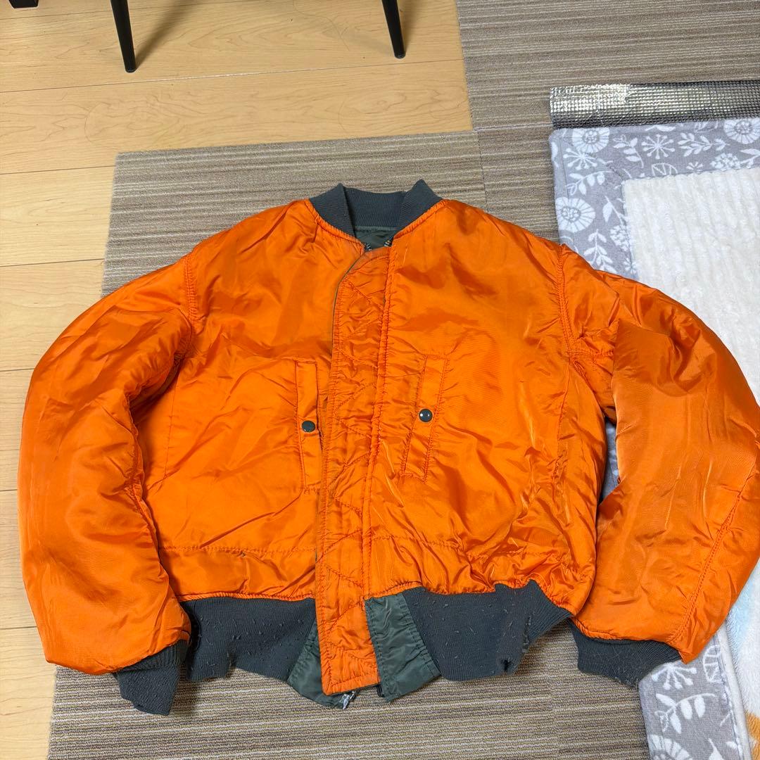 ゴ*ン様 ALPHA MA-1 リバーシブル　アメリカ製　サイズM