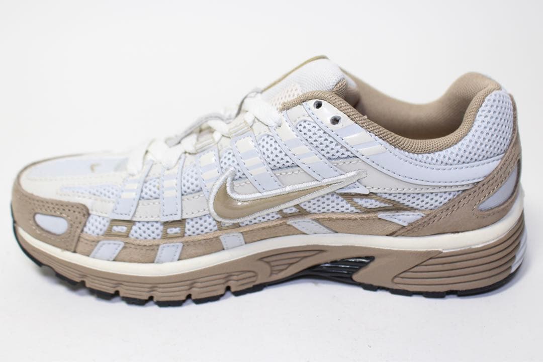 新品未使用 NIKE ナイキ P-6000 韓国語 レディース 23cm