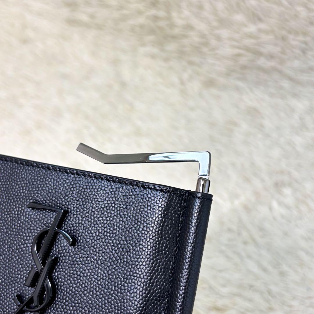 【未使用】サンローラン マネークリップ キャビアスキン YSL カサンドラ
