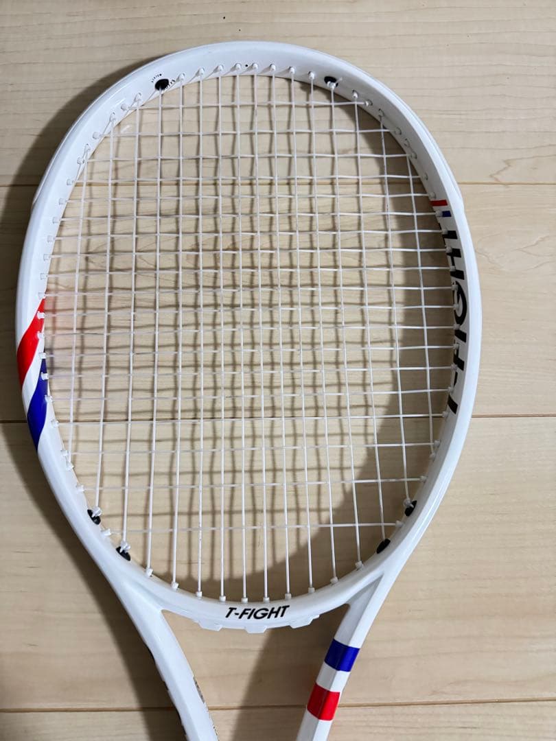 テクニファイバー・t-fight 300s 2025 ほぼ新品 袋、説明書付き