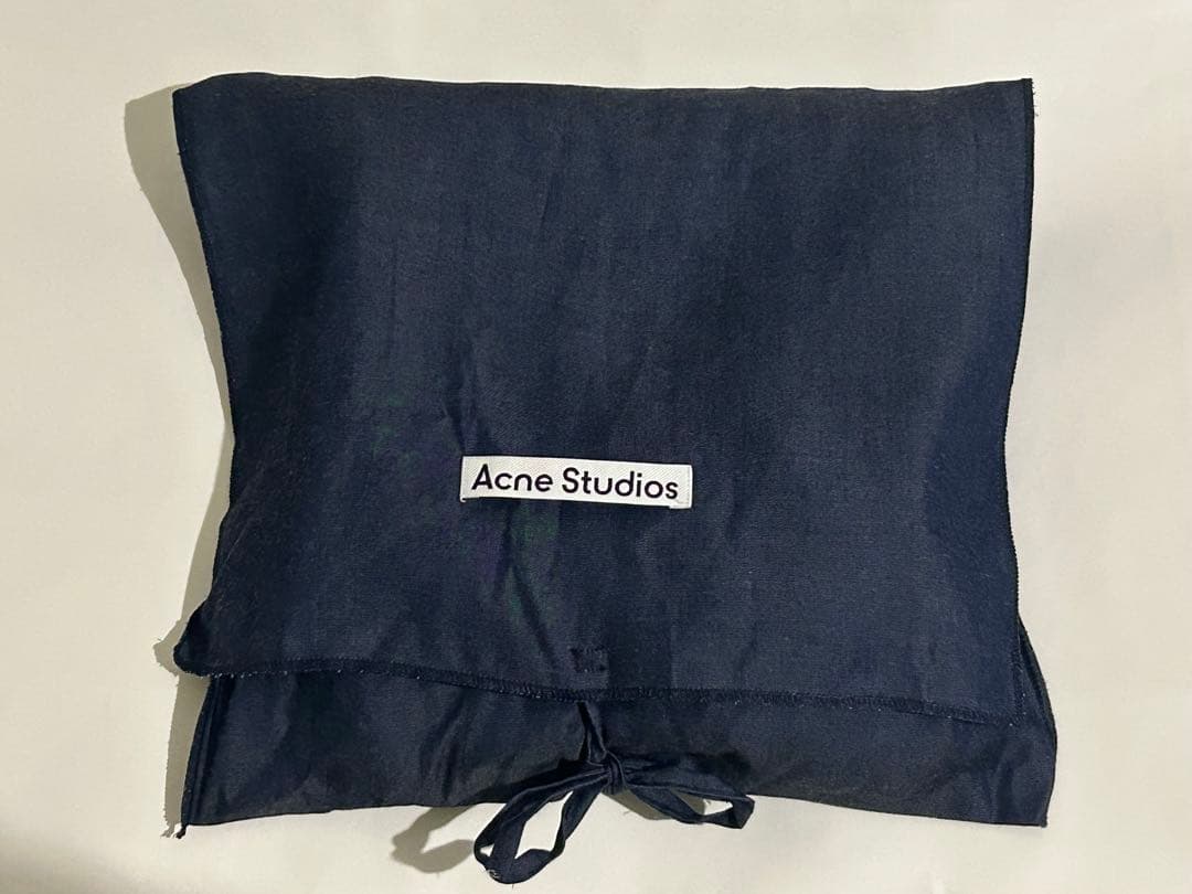Acne Studios ダークグレー マフラー 収納袋付き