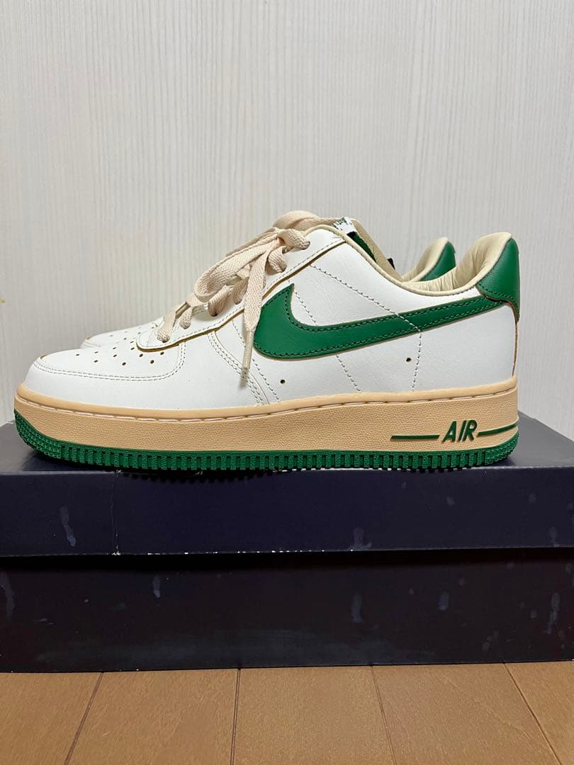 Nike Air Force 1 ホワイト/グリーン　25cm
