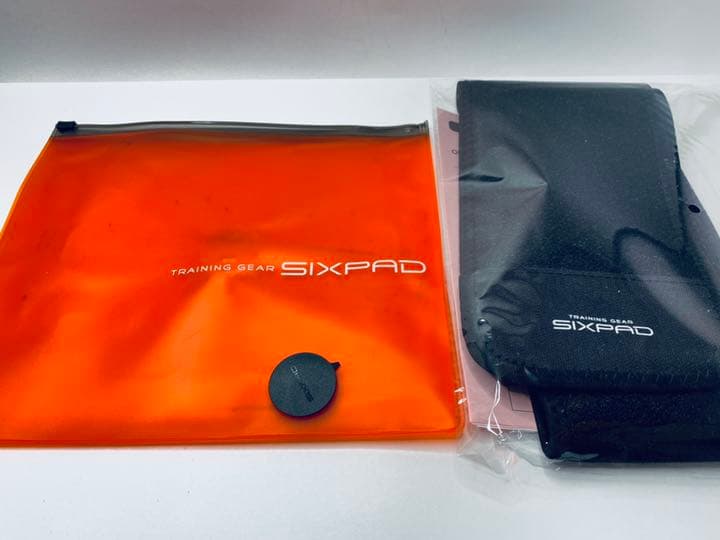 シックスパッド　アブズフィット　TRAINING GEAR SIXPAD