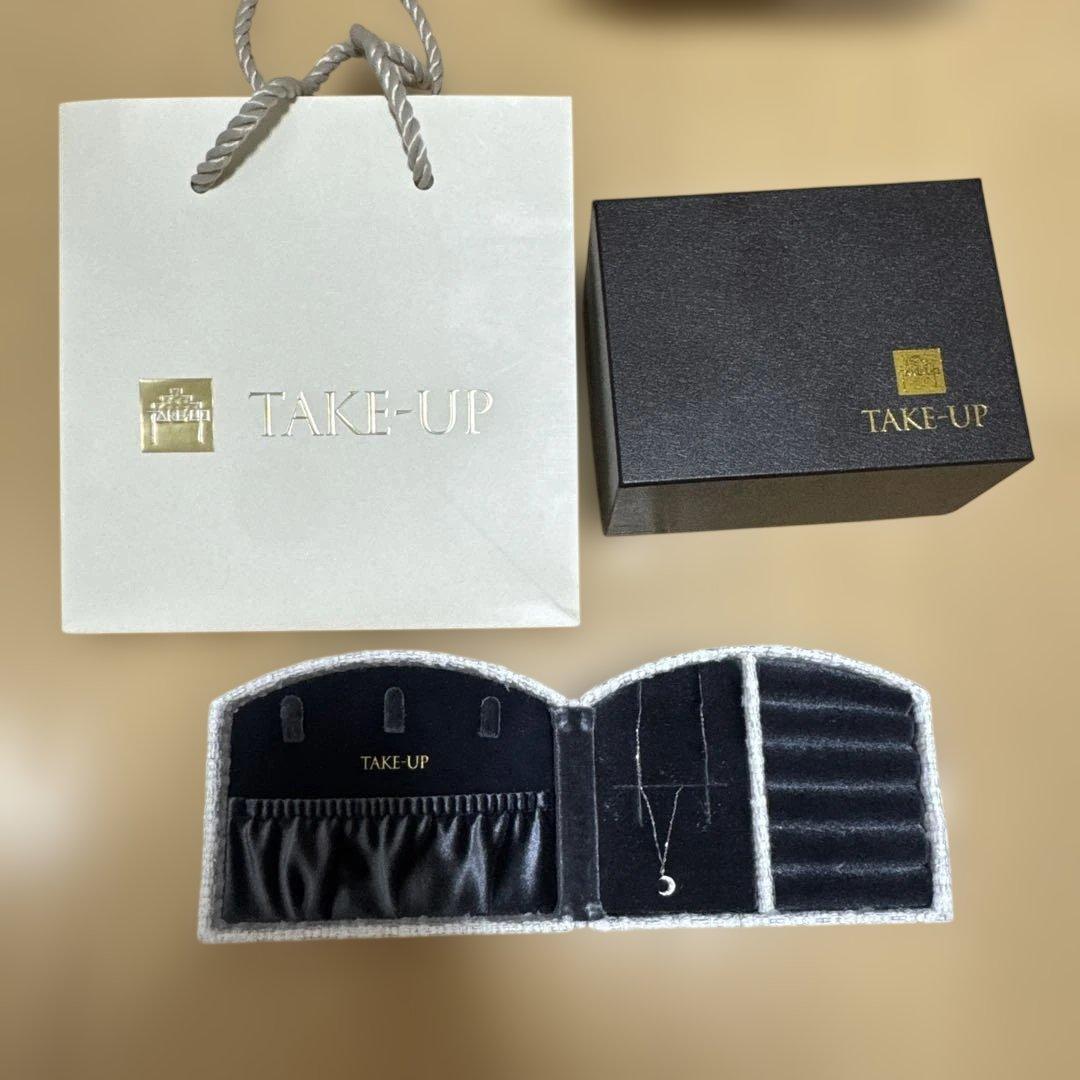 「24時間限定価格」TAKE-UP 月 ネックレス K10 WGダイヤモンド