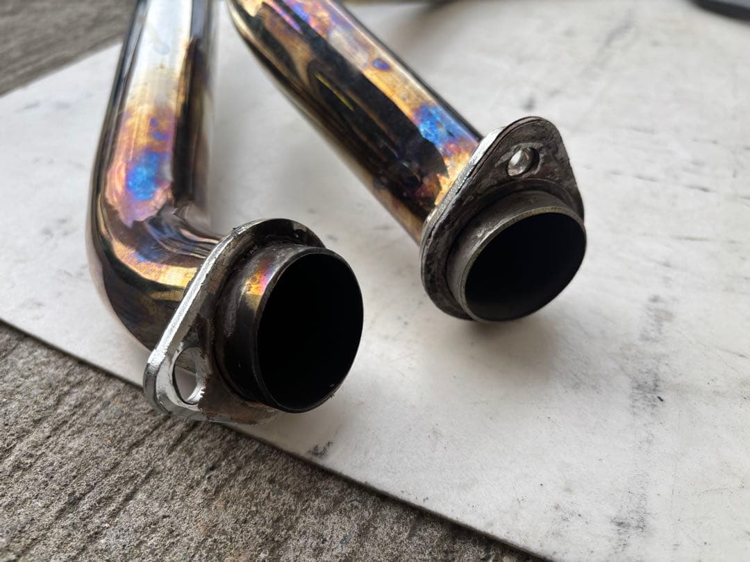 は*ね様 ショベルヘッド　マフラー　ステー付き