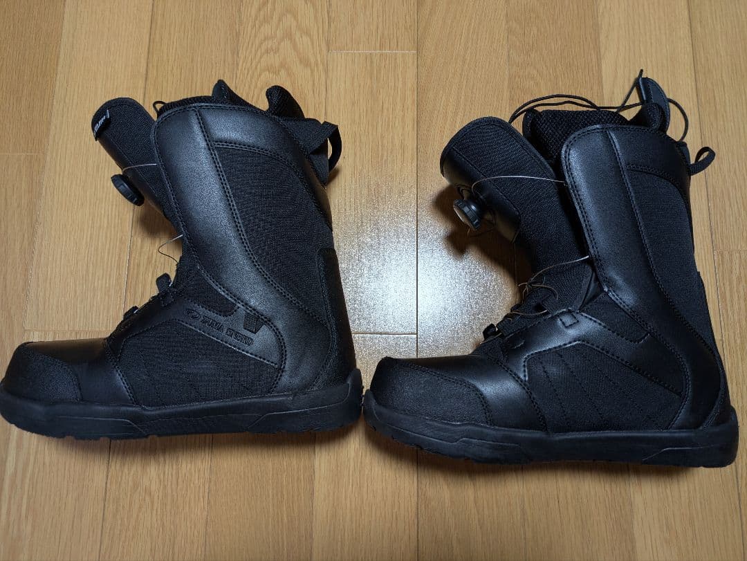 ZUMA ブラック スノーボードブーツ ボアシステム