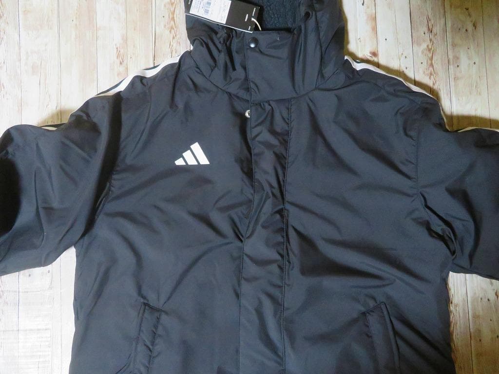 ★新品★adidasアディダス ベンチコート 黒・白【XL】