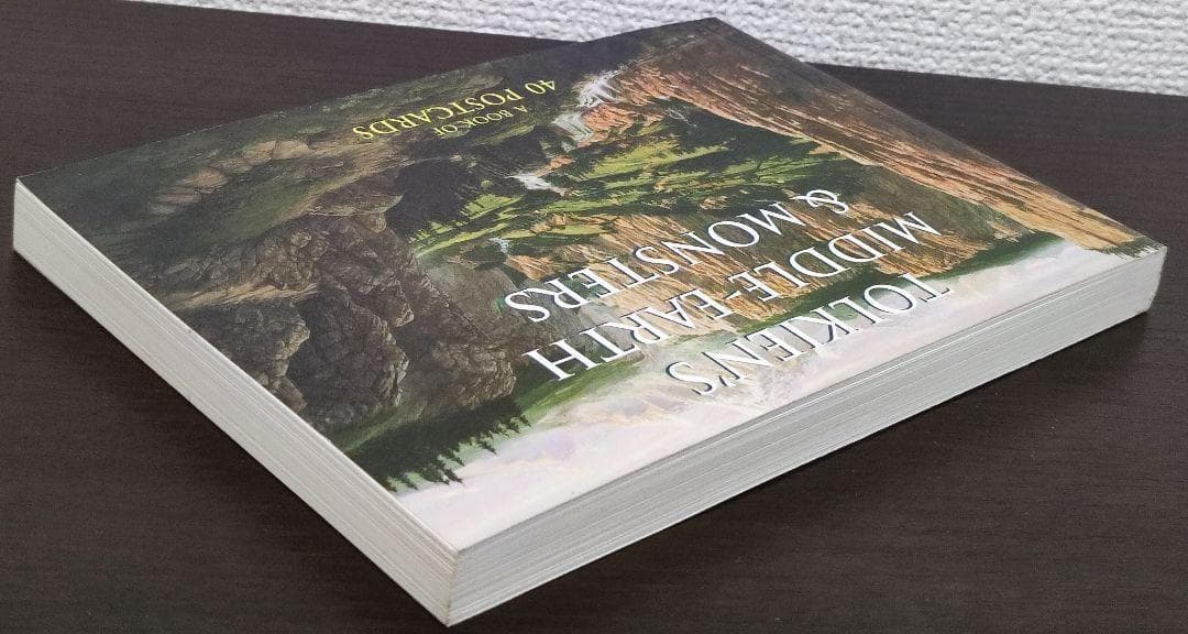 洋書 Tolkiens Middle-Earth and Monsters Card