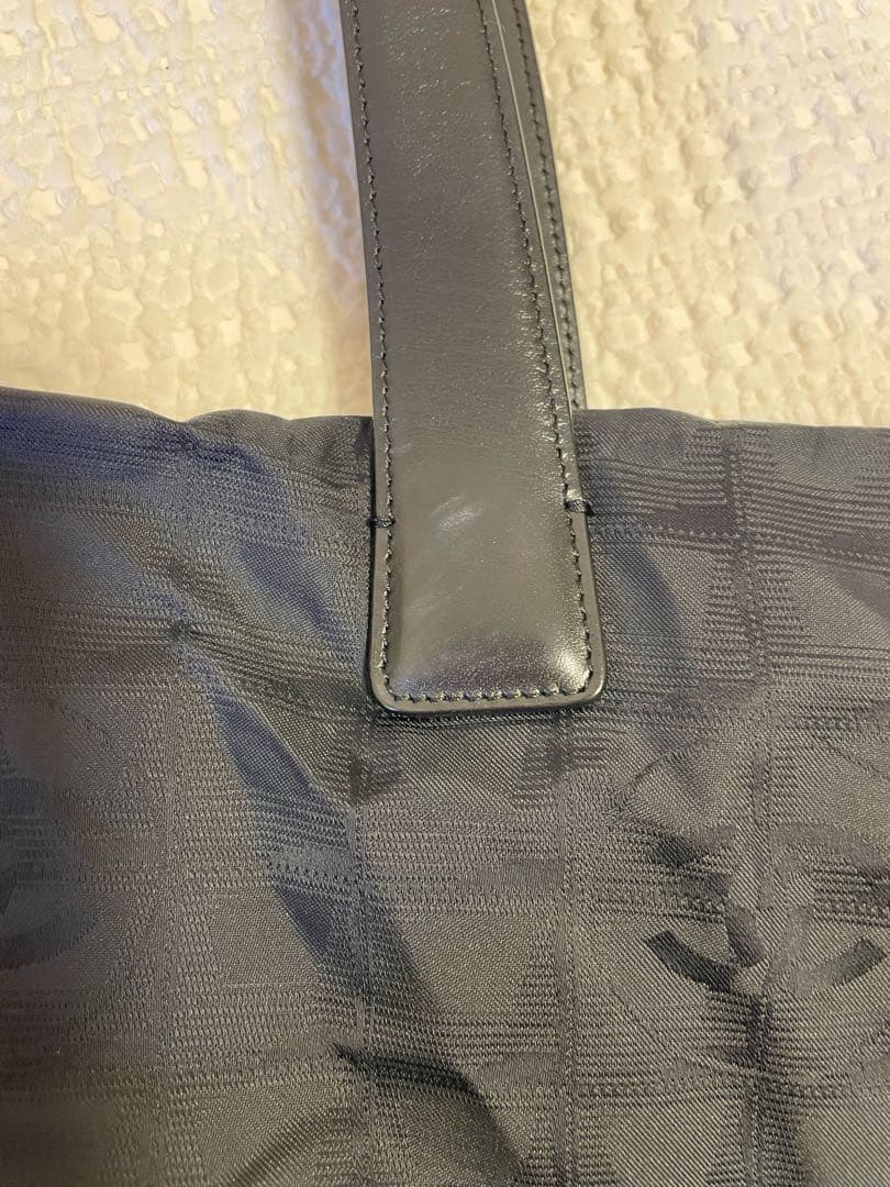 週末限定！CHANEL ニュートラベルライン トートＭＭ