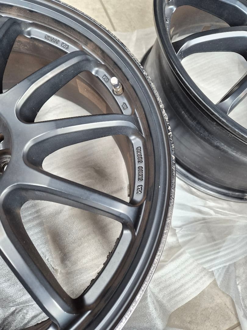 ワークエモーション11R 　18インチ　ホイールのみ