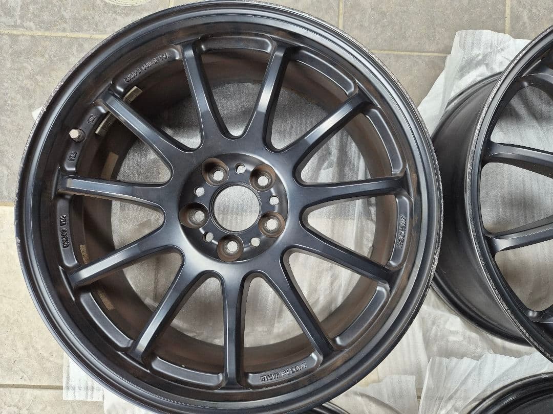 ワークエモーション11R 　18インチ　ホイールのみ