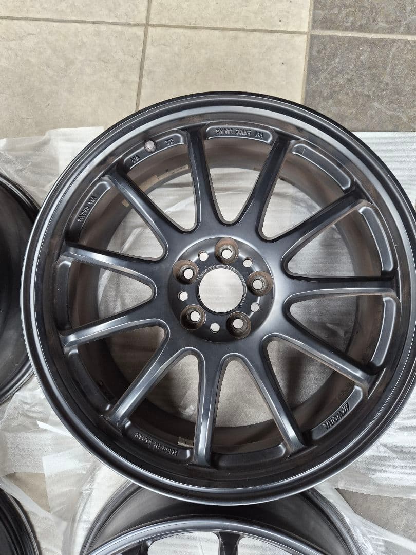 ワークエモーション11R 　18インチ　ホイールのみ