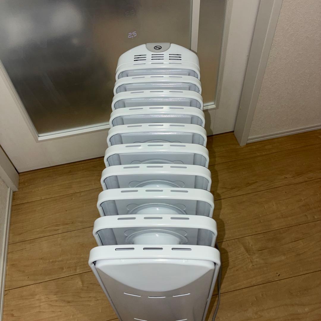 動作ok デロンギアミカルドオイルヒーター　RHJ35M1015-LG