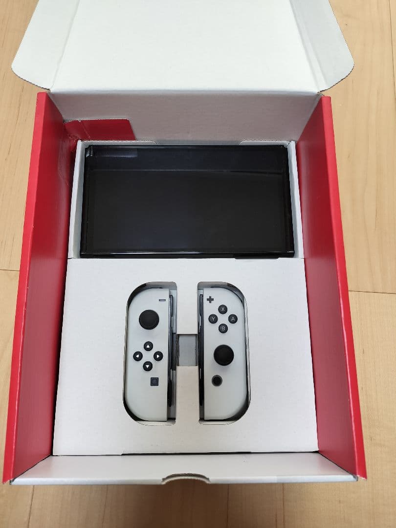 Nintendo Switch　有機ELモデル 本体　ホワイト