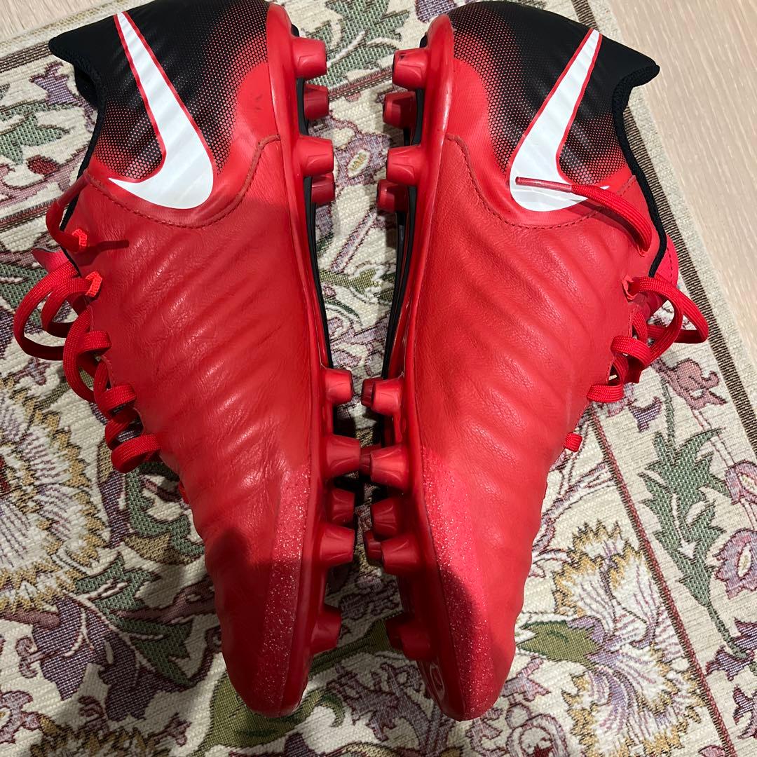 NIKE ティエンポ　HG