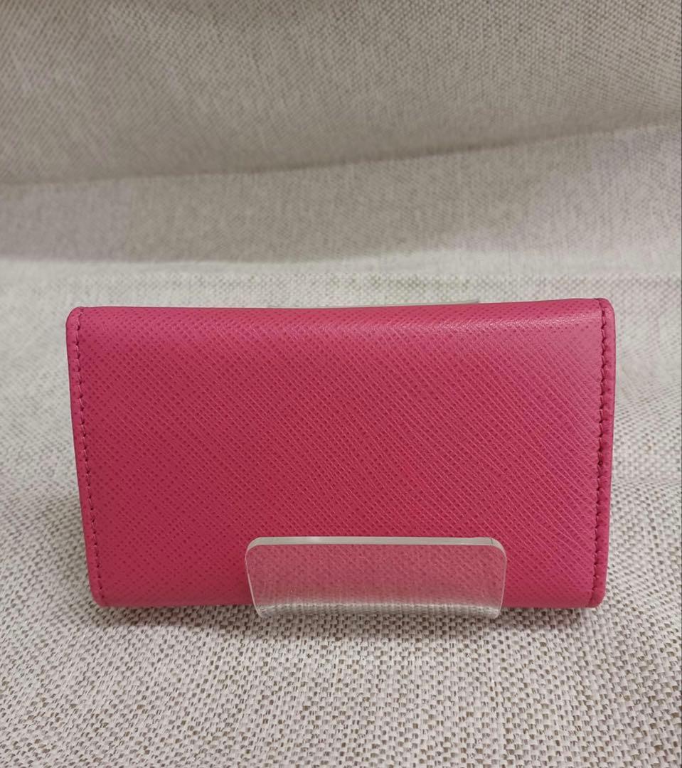 MI　新品未使用PRADA サフィアーノ　キーケース ピンク