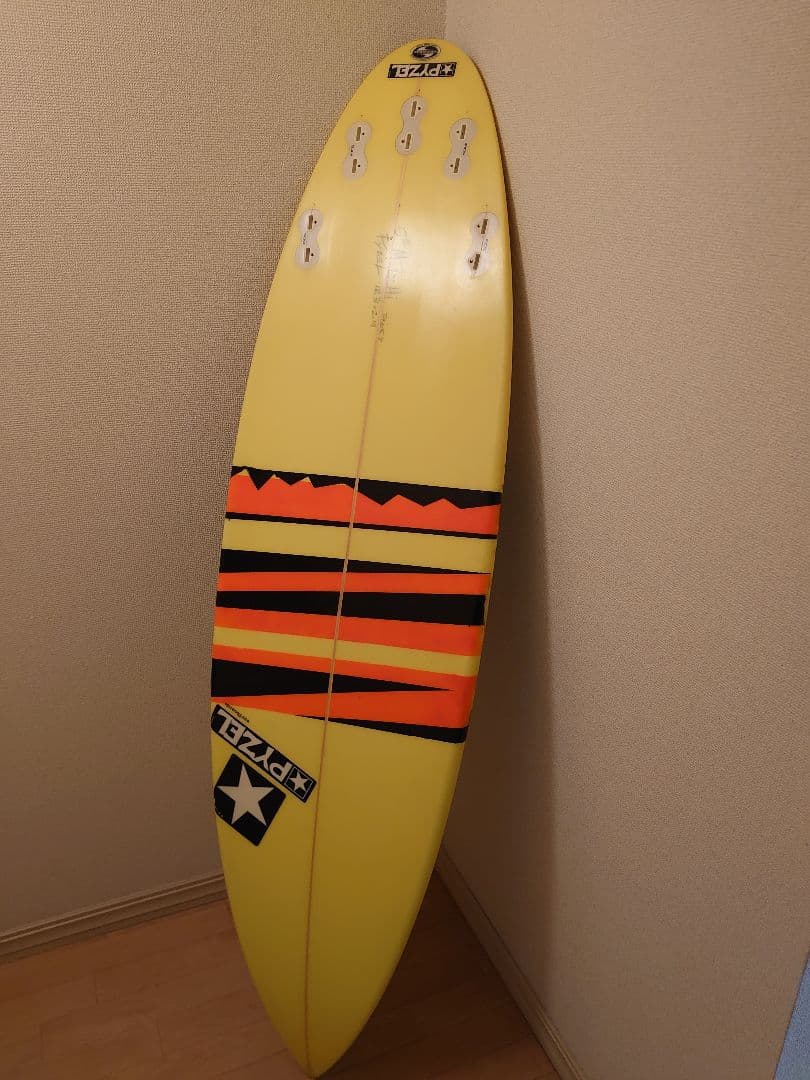 パイゼル　サーフボード　PYZEL pinky 5'10_5フィン付　即乗り可能