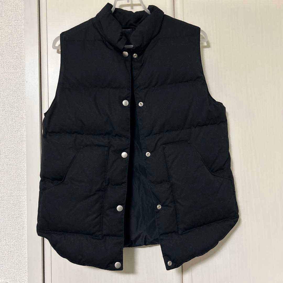 ファー付き　ダウンベスト　デニムパンツ　2点