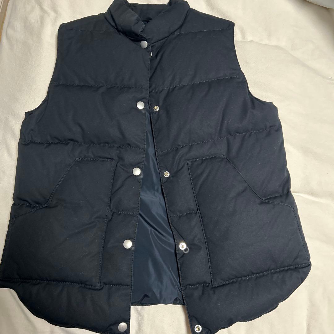 ファー付き　ダウンベスト　デニムパンツ　2点