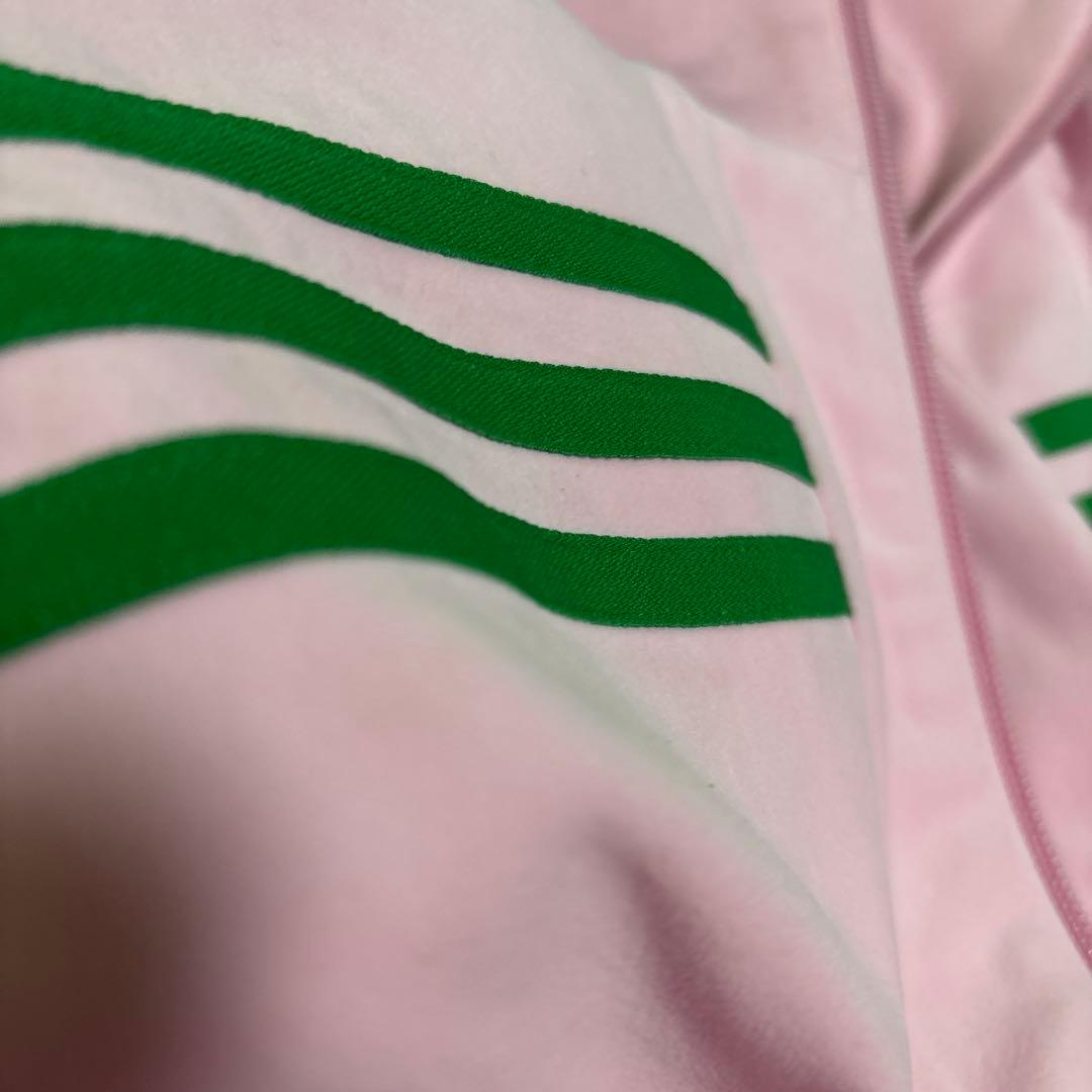 アディダス　ベロア　トラックジャケット