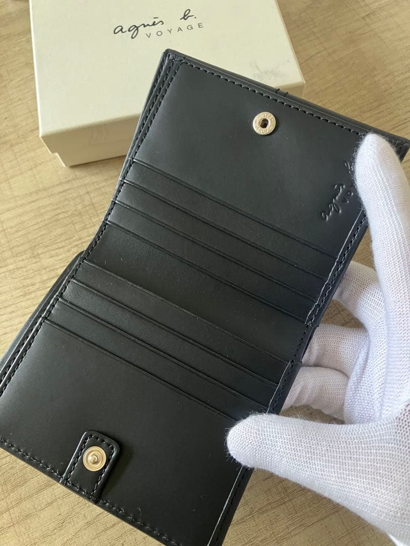 新品保管品　アニエスベーボヤージュ　財布
