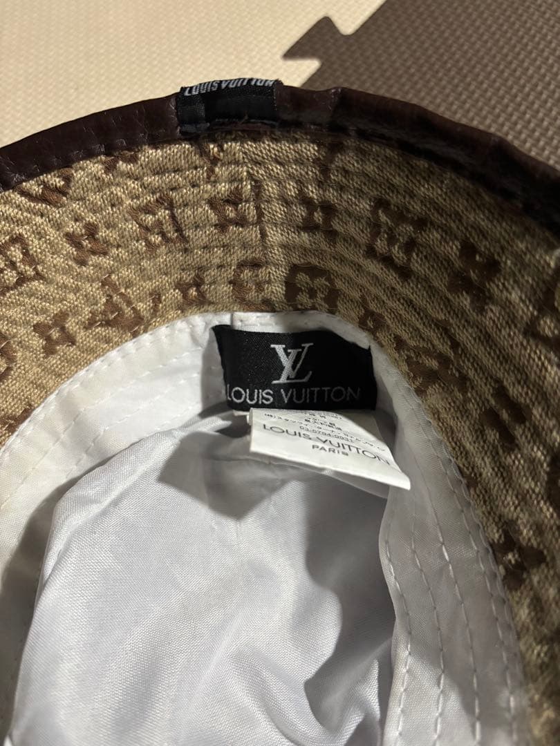 ⭐️さくらんぼ⭐️Louis Vuitton バケットハット ベージュ