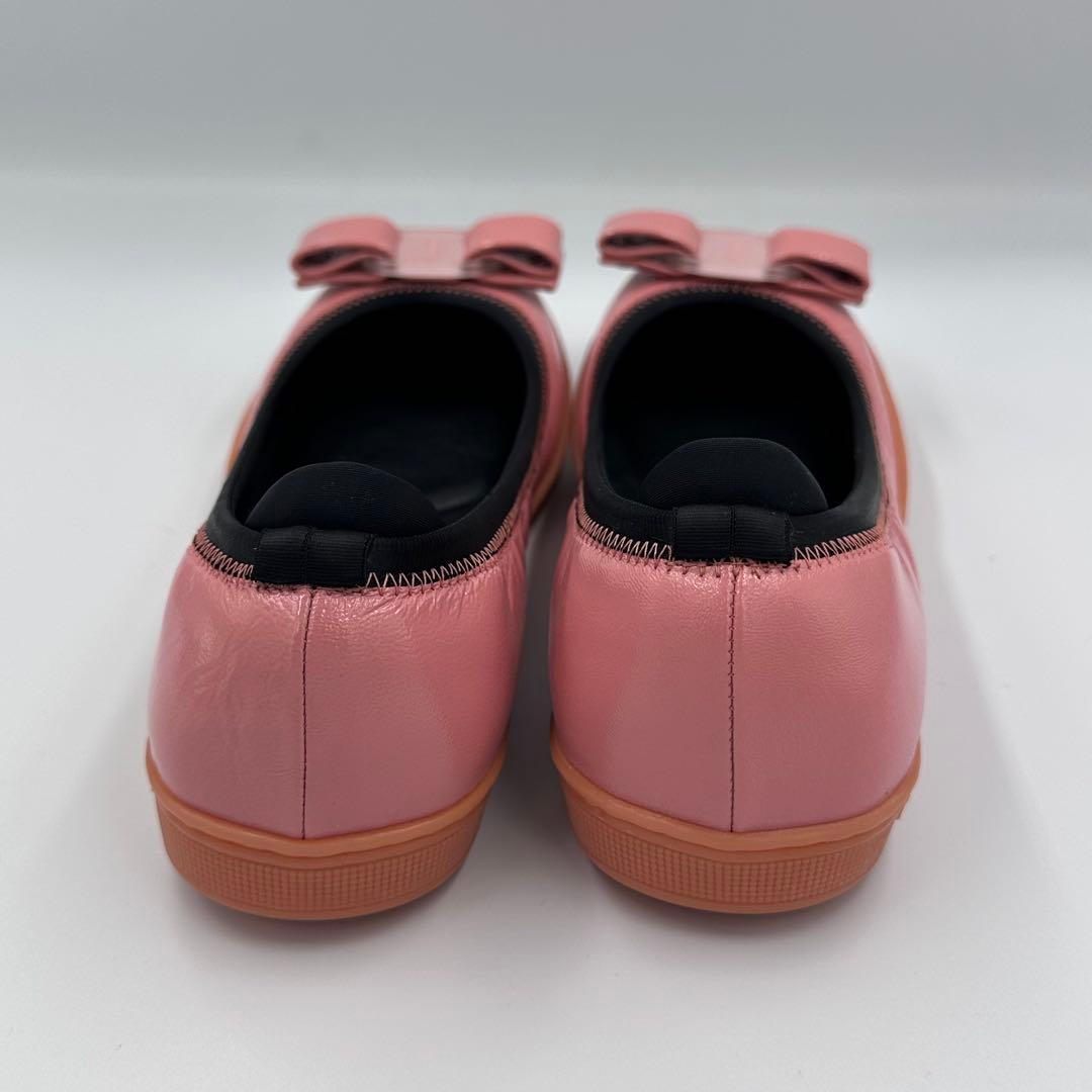 極美品　フェラガモ　フラットシューズ　ヴァラリボン　SAVINA ピンク 23