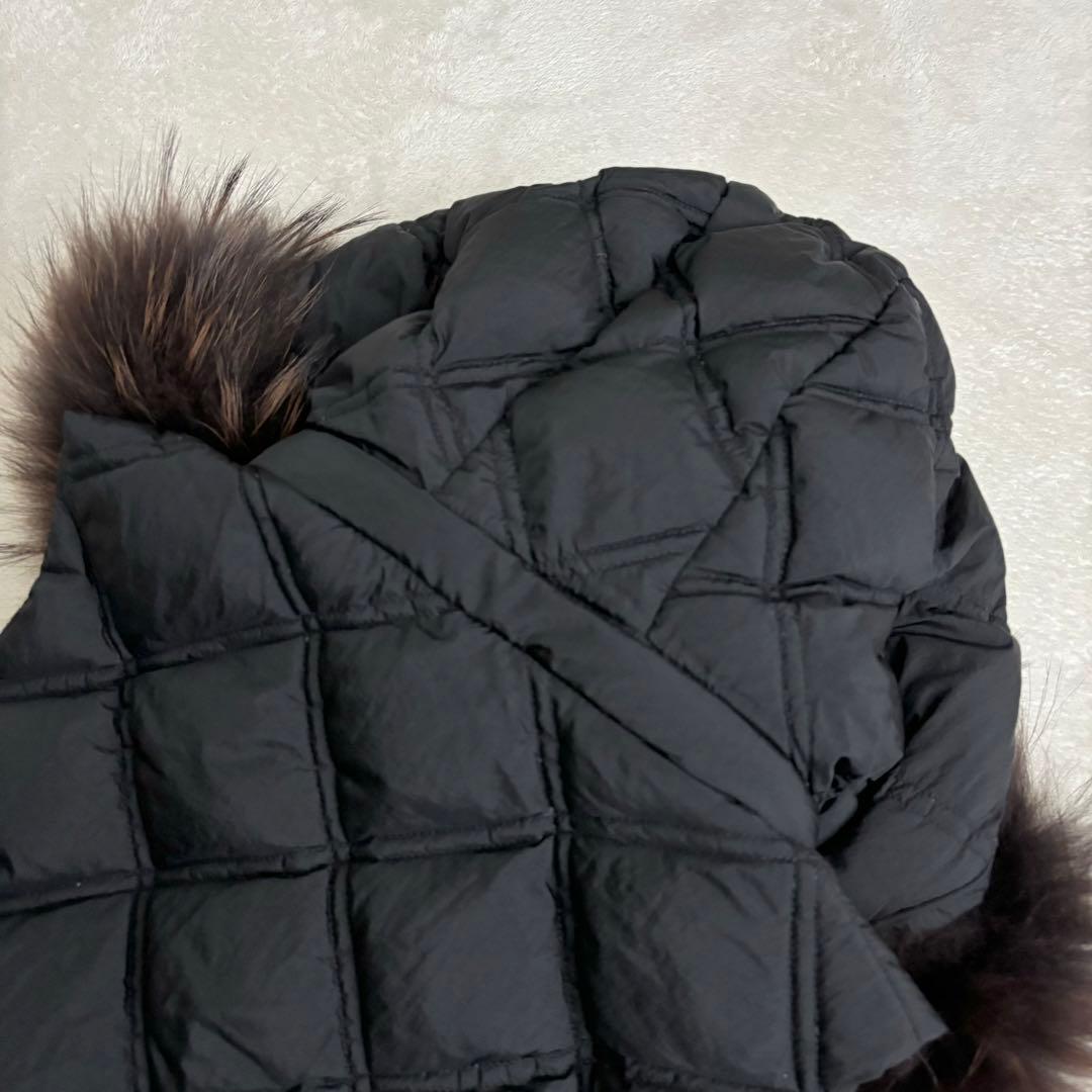 未使用級 タトラス FILOMENA ラクーンファー付きキルティングダウンベスト