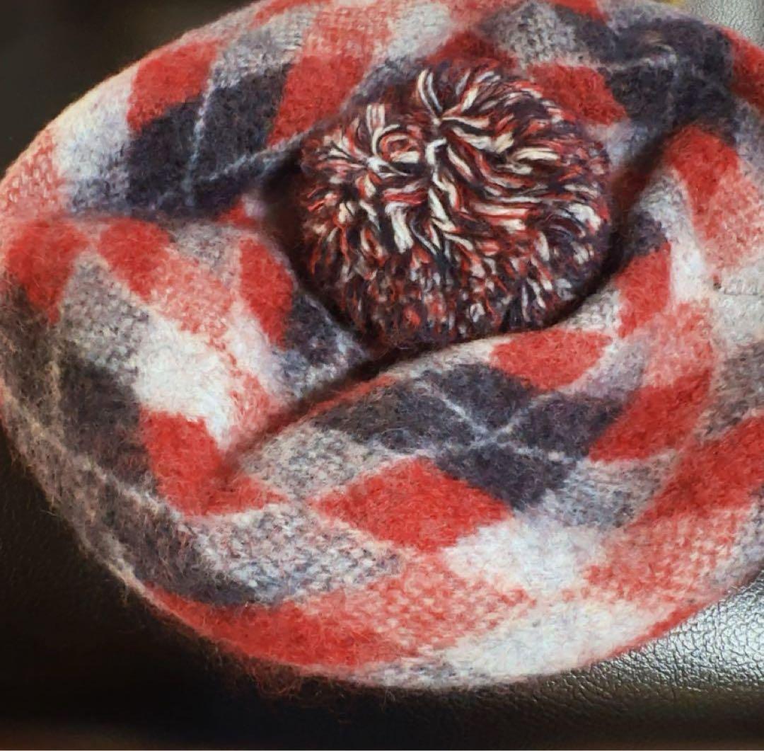 廃盤新品ヴィヴィアンウエストウッド　ポンポン付き　アーガイル柄　モヘアベレー帽