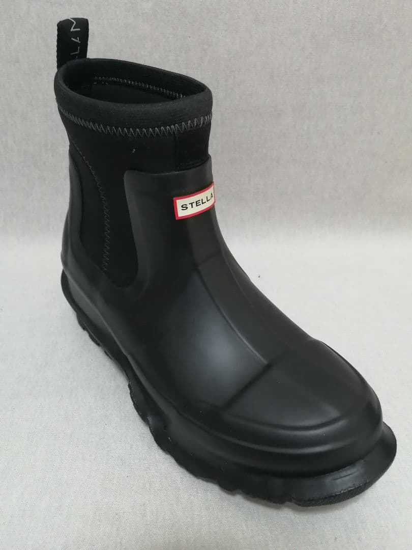 売切最終価格♂新品・コラボ・レインブーツ【ステラマッカートニー　×　ハンター】黒