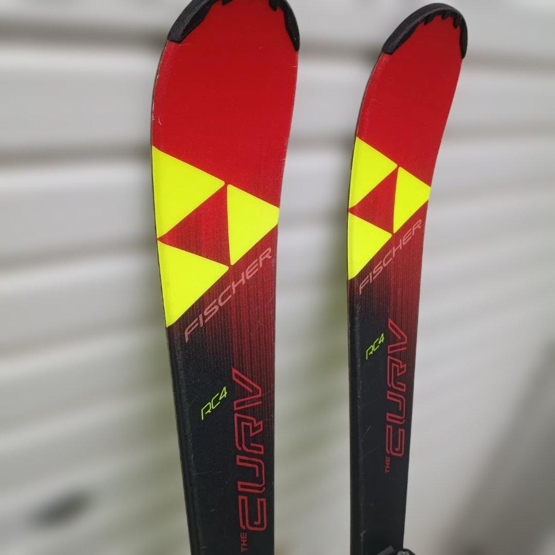 FISCHERフィッシャー RC4 THE CURV 130 ジュニア用スキー板