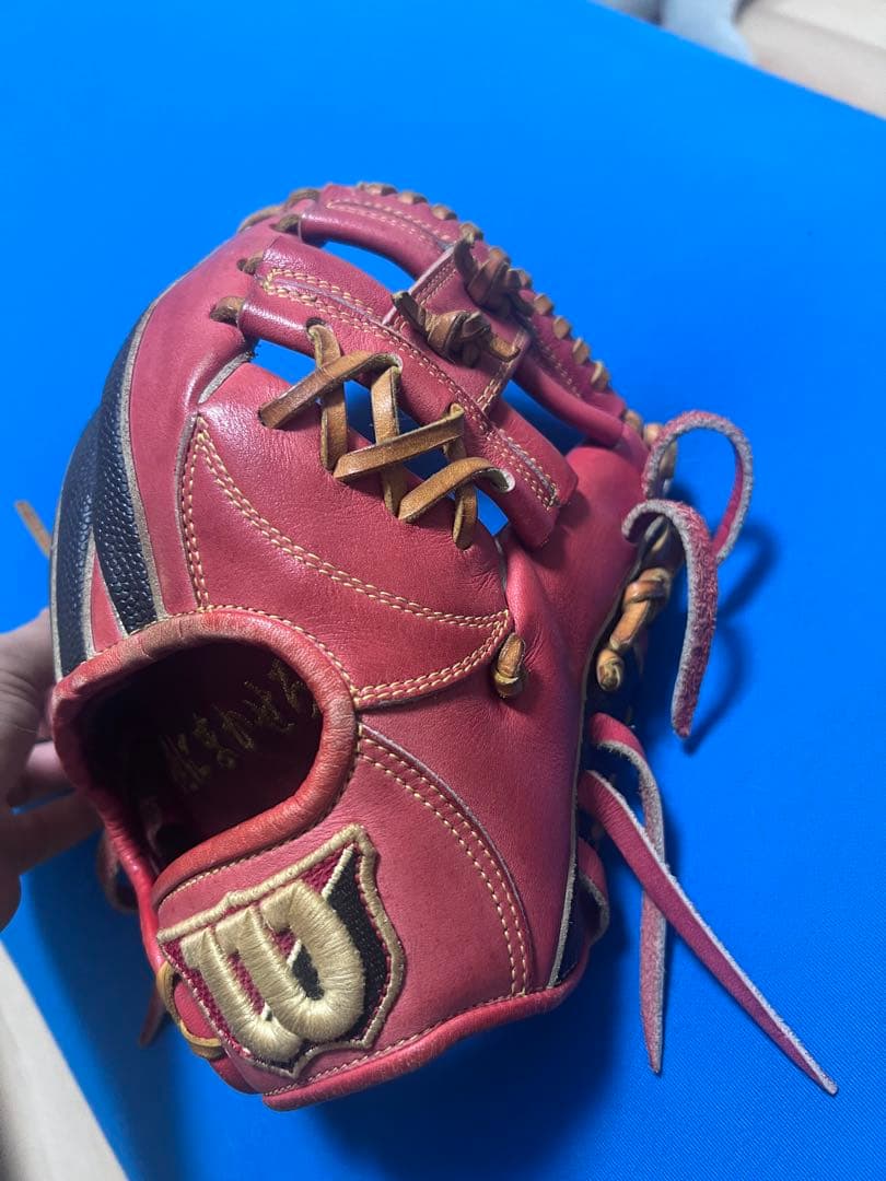 Wilson 硬式グローブ レッド ブラック