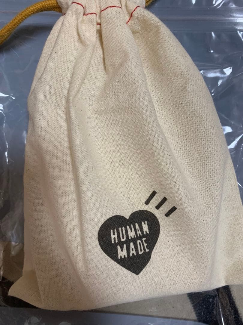 HUMAN MADE 二つ折り財布 ベージュ ハートロゴ