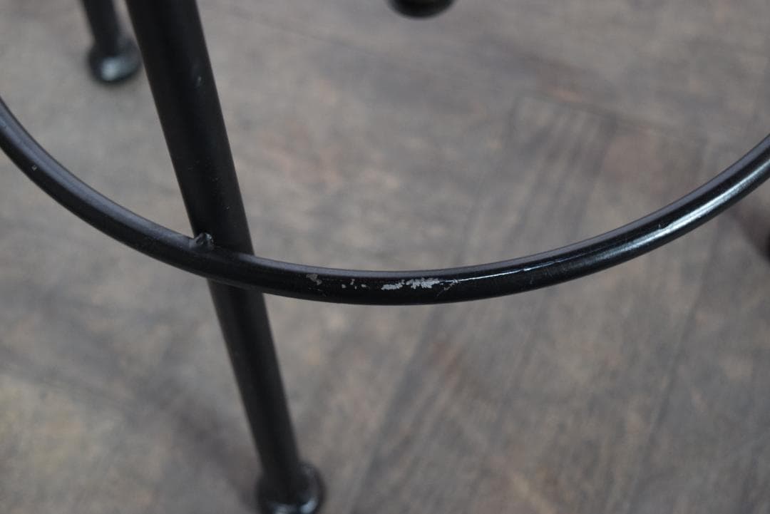 クラッシュゲート ノットアンティークス　コンベックスⅢ スツールS　c