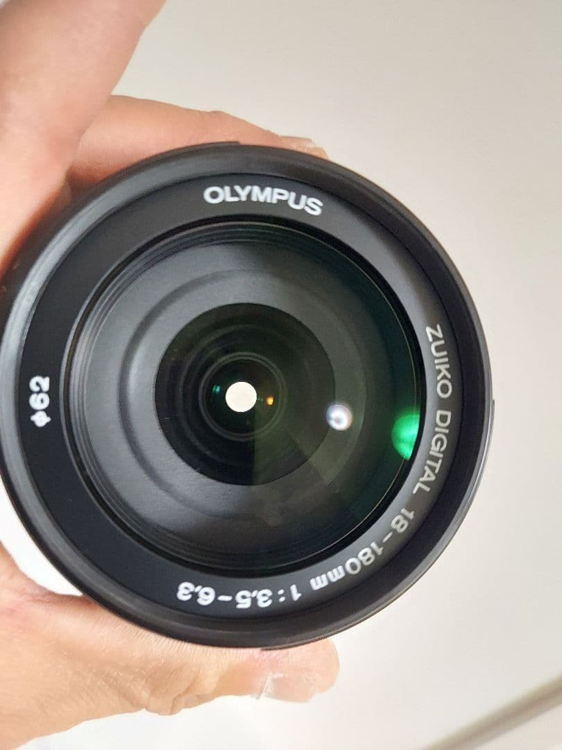 オリンパス ZUIKO DIGITAL ED 18-180mm F3.5-6.3