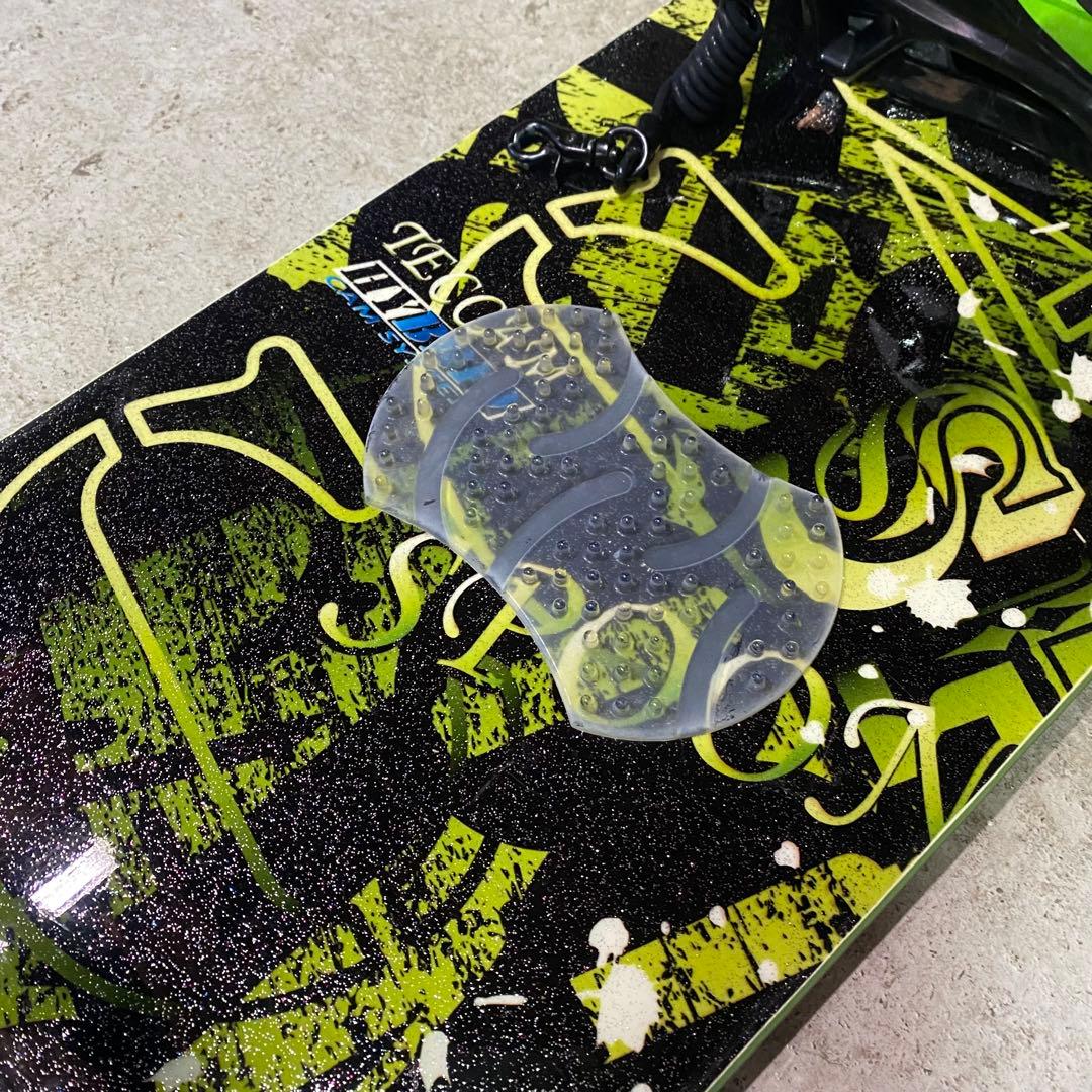 【美品】SPOON TECCAM 145 スノーボード　スノボ　板　ケース付