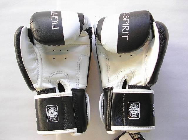 新品 正規 TWINS 本格ボクシンググローブ 本革製 サイズ選択 Fs黒白