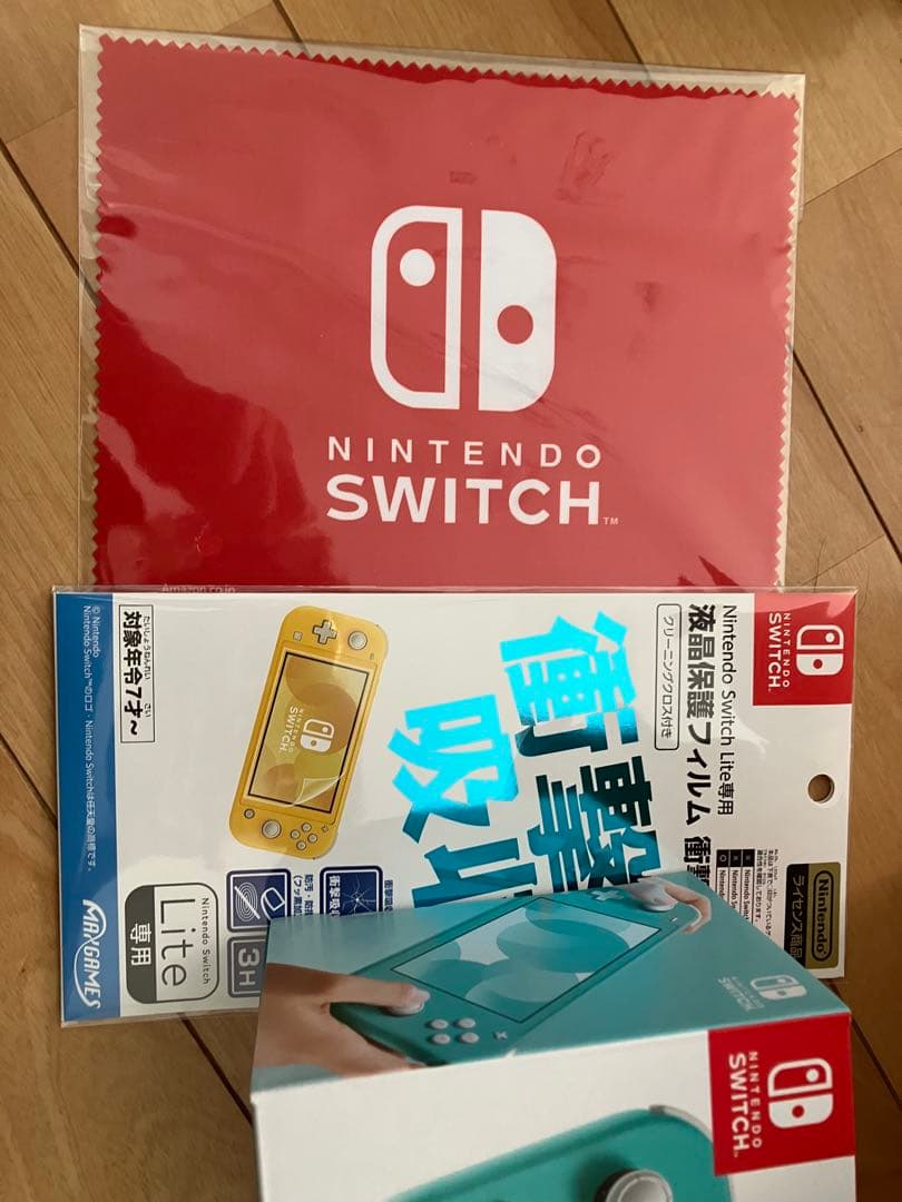 任天堂　ライト　本体　新品　保証つき　Nintendo Switch Lite