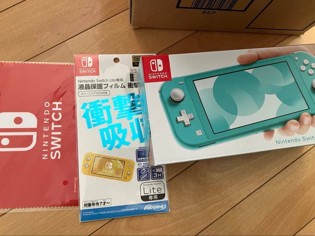 任天堂　ライト　本体　新品　保証つき　Nintendo Switch Lite