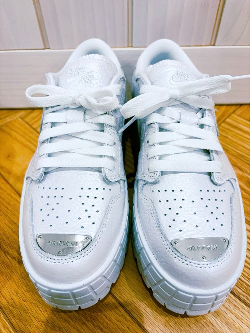 【新品未使用】NIKE エアジョーダン ブルックリン ホワイト 24cm