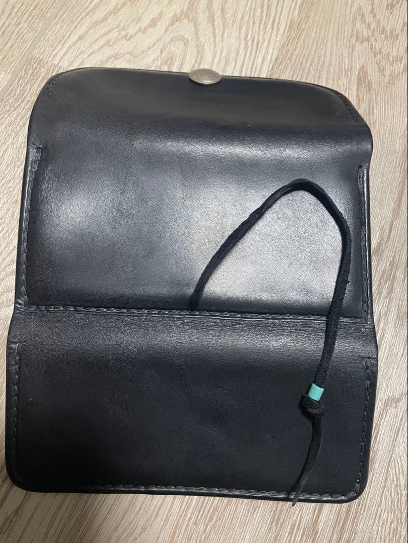 ゴローズ三つ折り財布 新品 黒